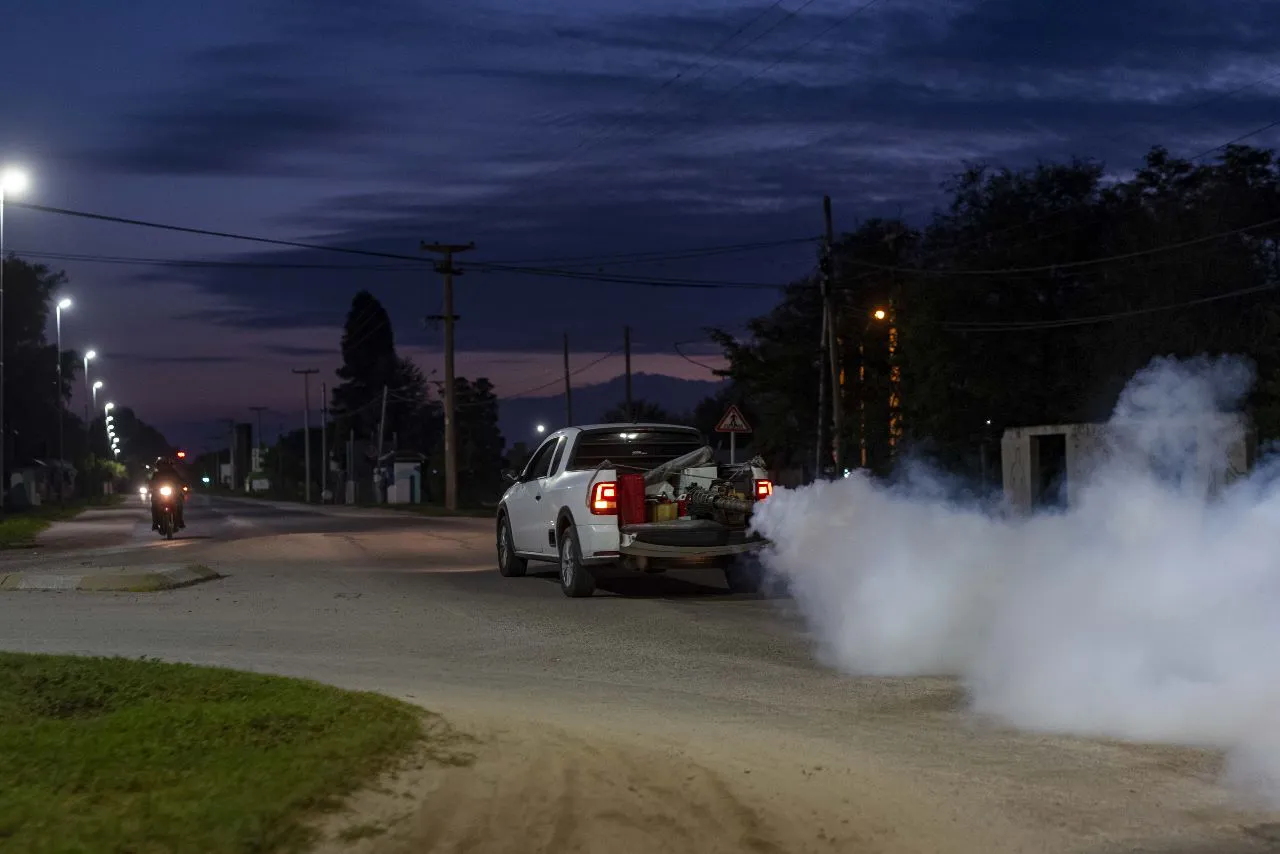fumigacion dengue rio4