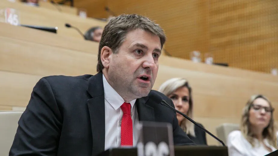 594415917_1259547022864220_2232342574933711241_n