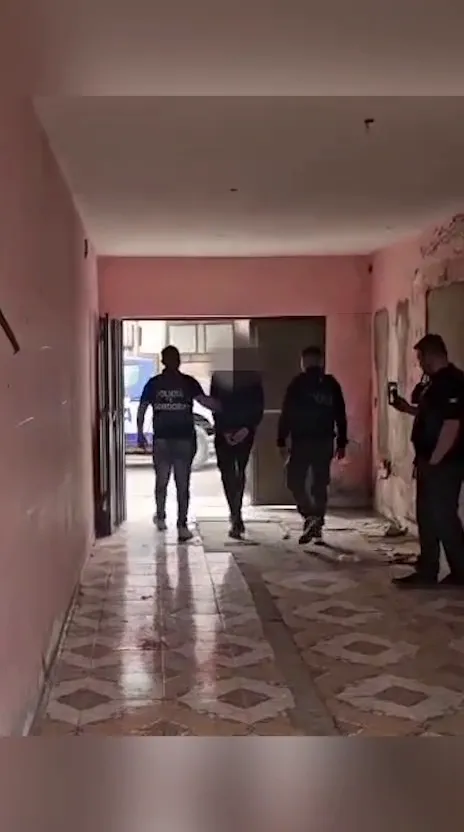 WhatsApp Video 2025-11-05 at 18.59.24