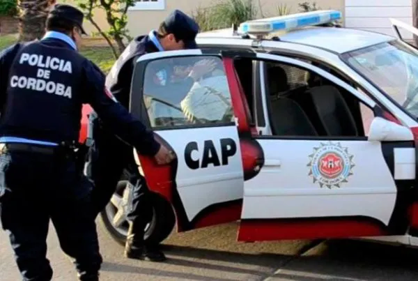 policia-de-cordoba-600x403