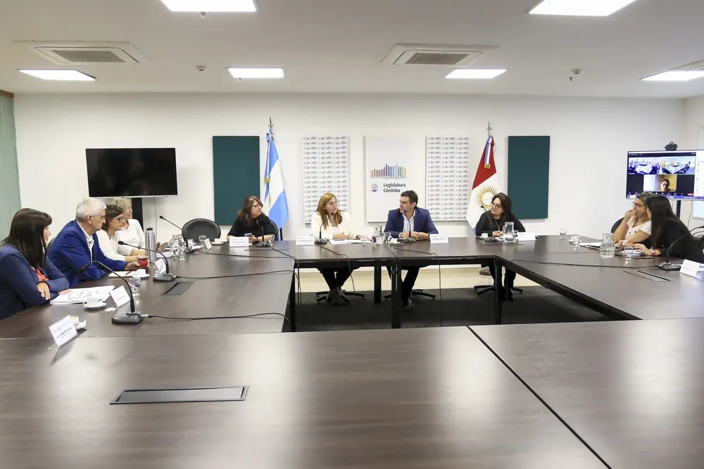 Adicciones-y-Niñez-1-scaled