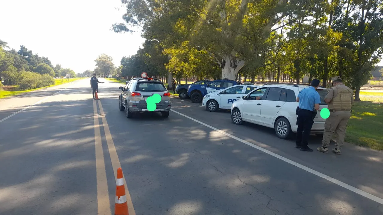 e3b79872-fcf7-4243-a203-d76baa40e27d