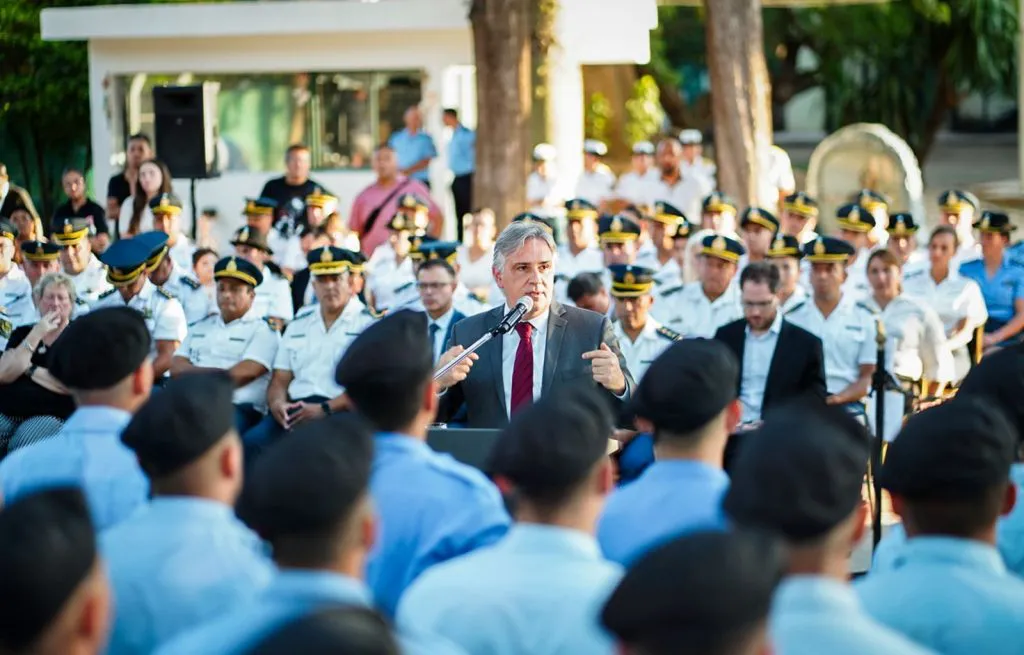 Martin-Llaryora-penitenciarios-1024x655