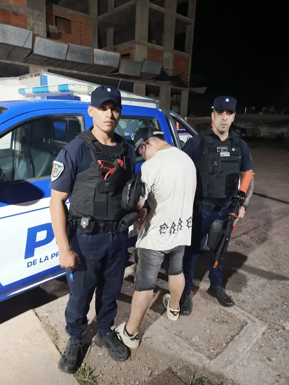 8779898b-d13a-494a-8d0f-383e4db9db92