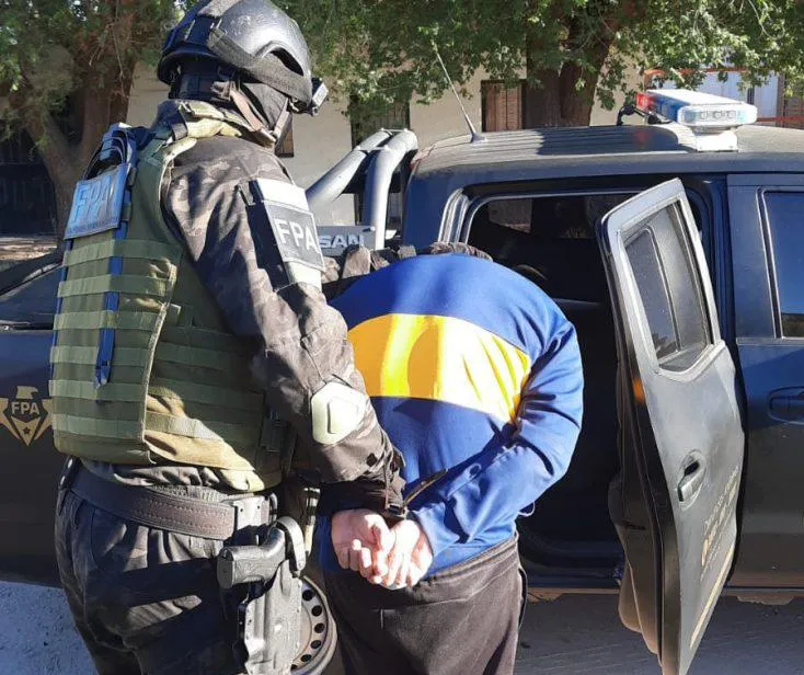 WhatsApp-Image-2025-12-03-at-12.53.20-PM-1-734x940