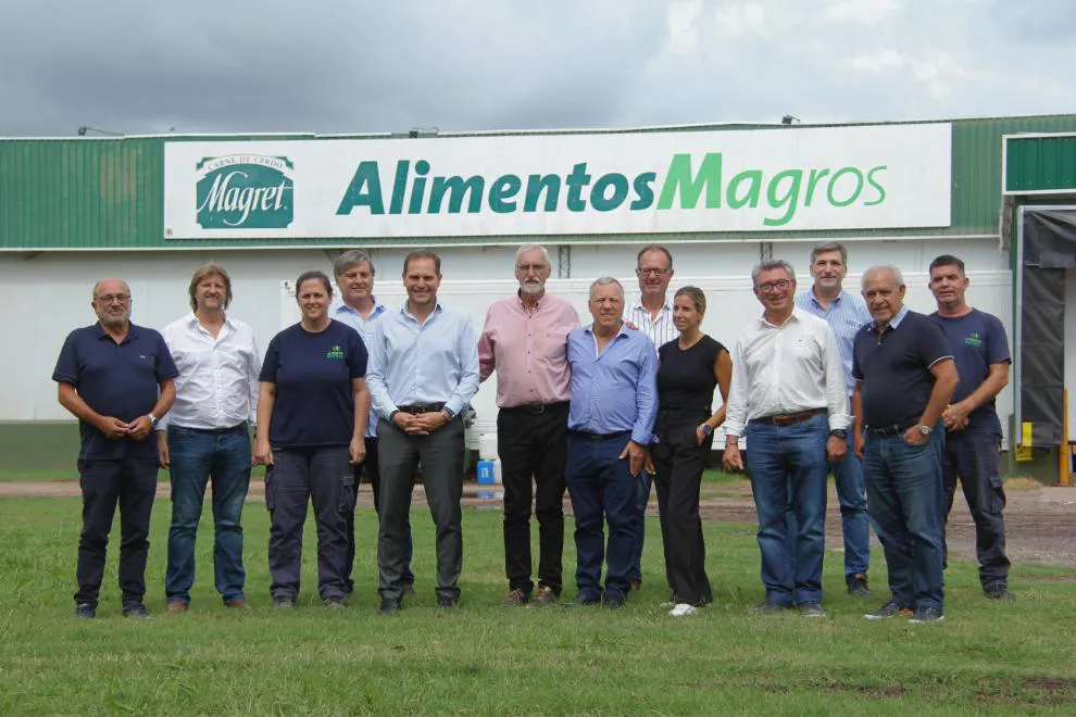 Justiniano-Posse-gill-2