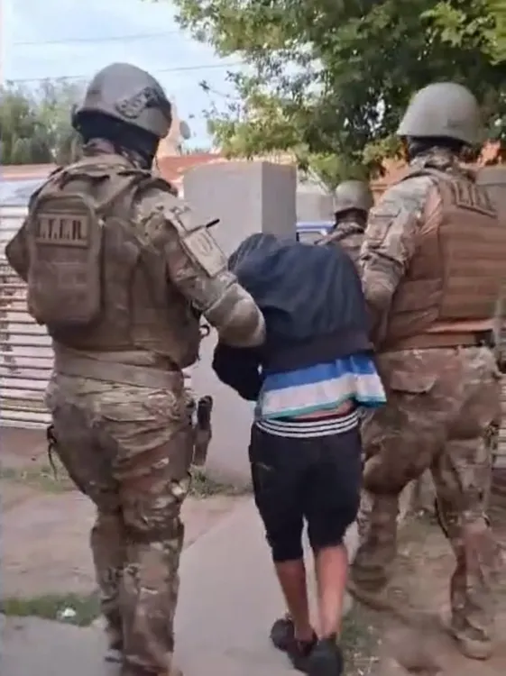 e34a7c58-4cab-4c71-b62f-fd912fba3f4e