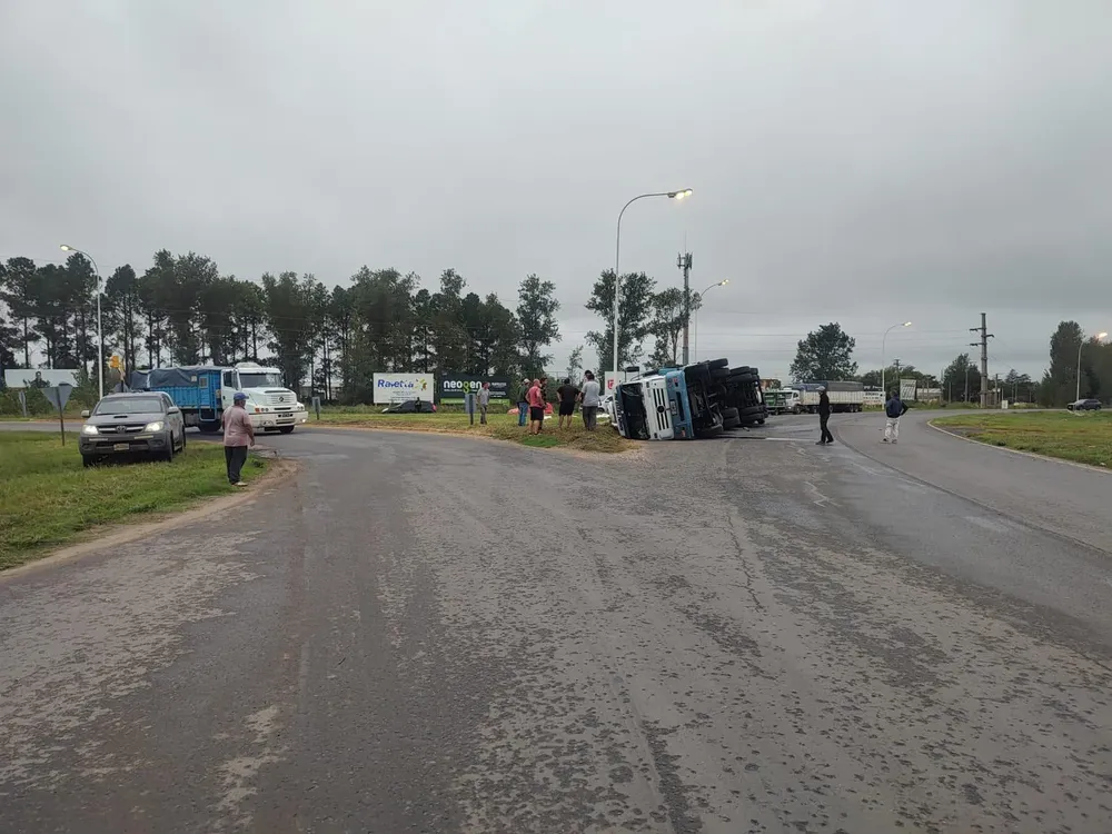 c8571781-edbb-44c9-a128-c2221121cc03