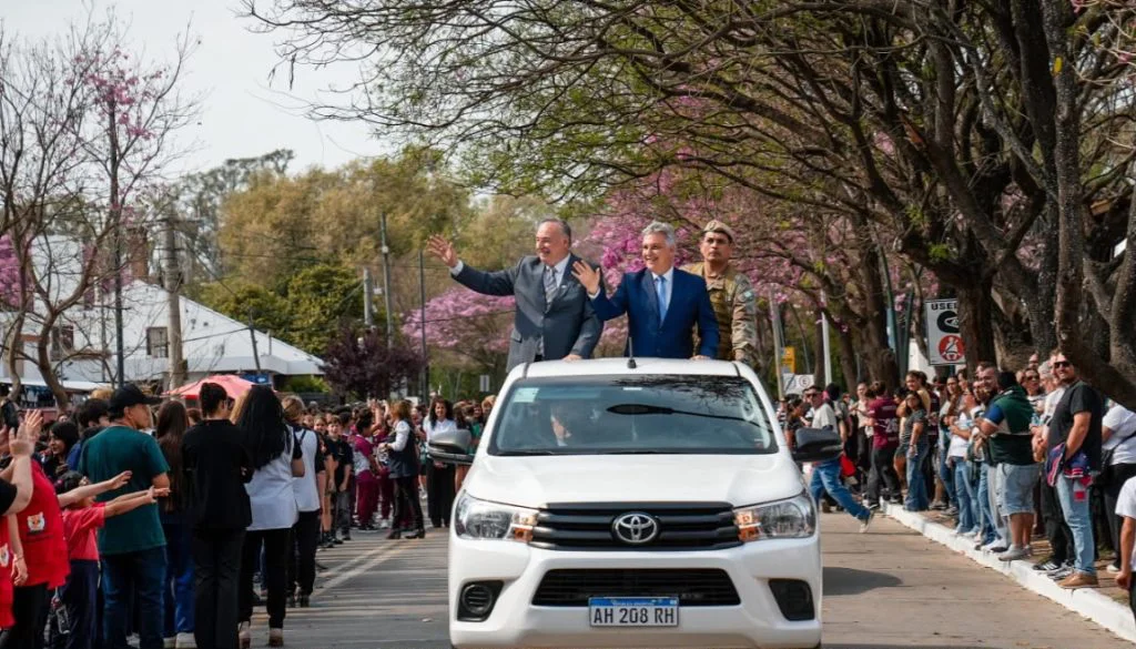 desfile-aniversario-villa-maria-1024x585