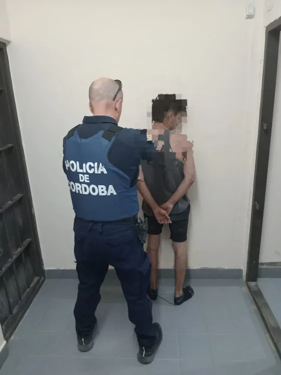 f9302cca-6b63-41fd-9eec-9e69de4c78dd