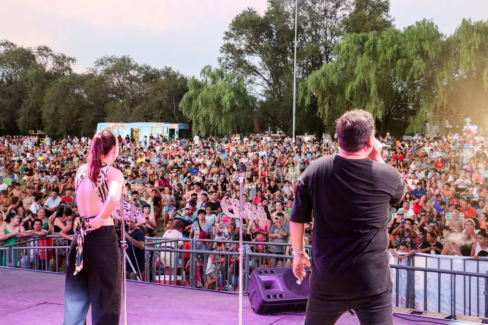 Rio-Cuarto-se-presento-la-13o-edicion-de-los-Ciclos-de-Verano-1
