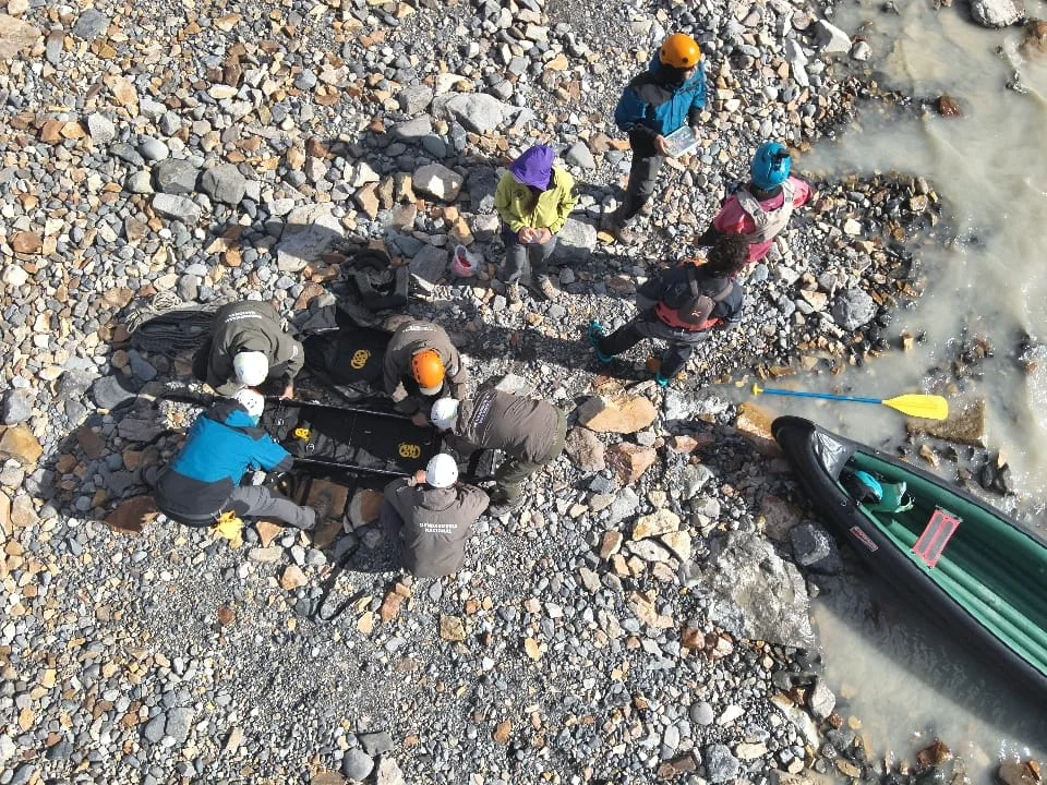 rescate_ciudadano_espanol_-_esc_42_calafate-_03