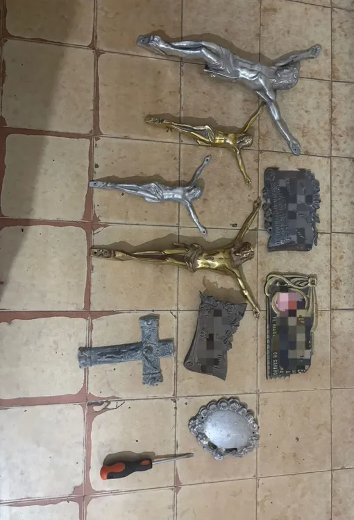 7141da58-a29b-402e-b897-617048f23d2f