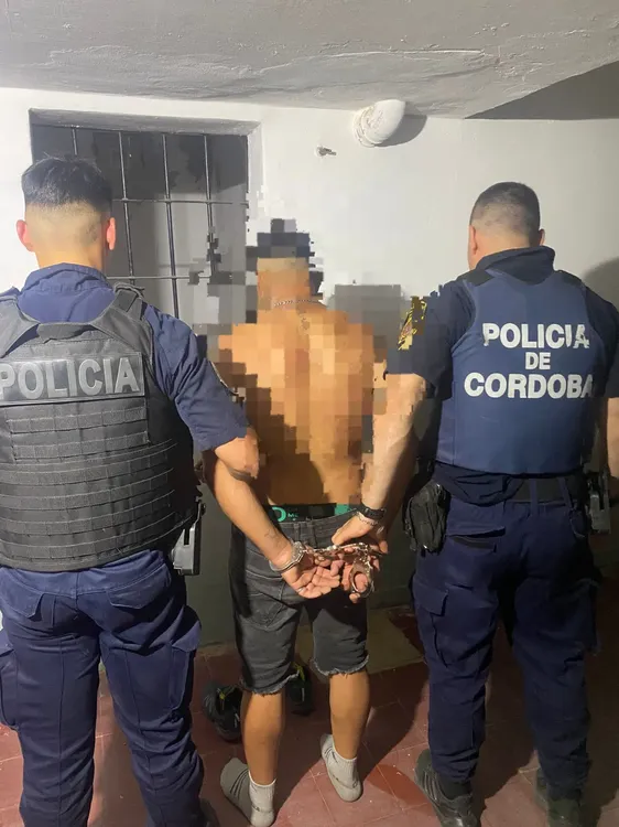 871ff998-fb94-4695-b63c-44251a1fde5b