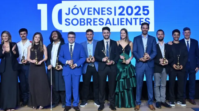 Captura-de-pantalla-2025-11-28-213309