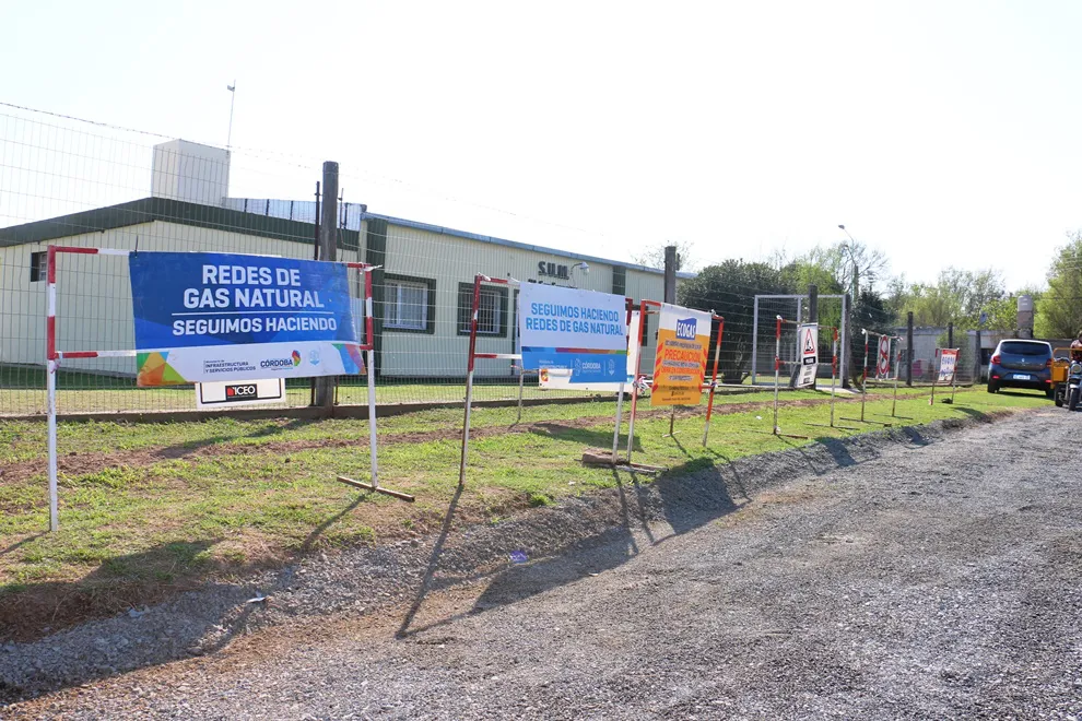 Con-aportes-provinciales-Las-Higueras-ejecuta-obras-en-infraestructura-vial-servicios-y-salud-publica-3-2