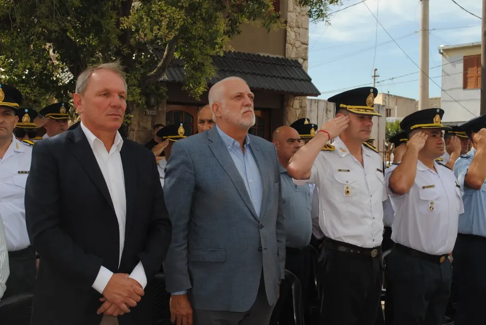 9e87b6bd-5a62-400a-b046-f4f01702b4c2