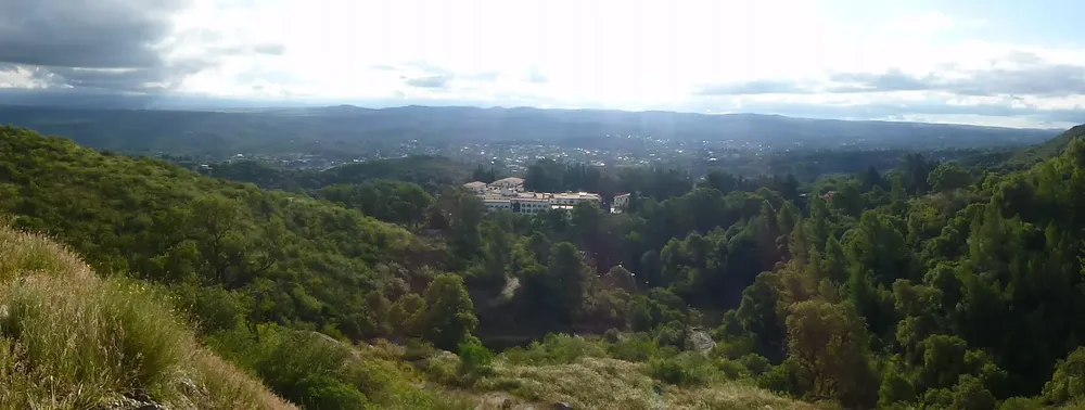 La_Falda_Cordoba_-_panoramio_3