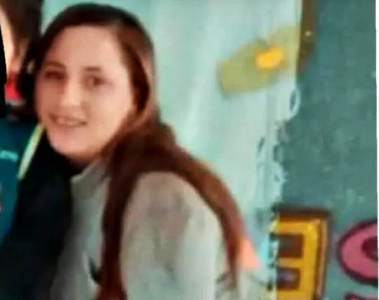 208645_1763394029_689