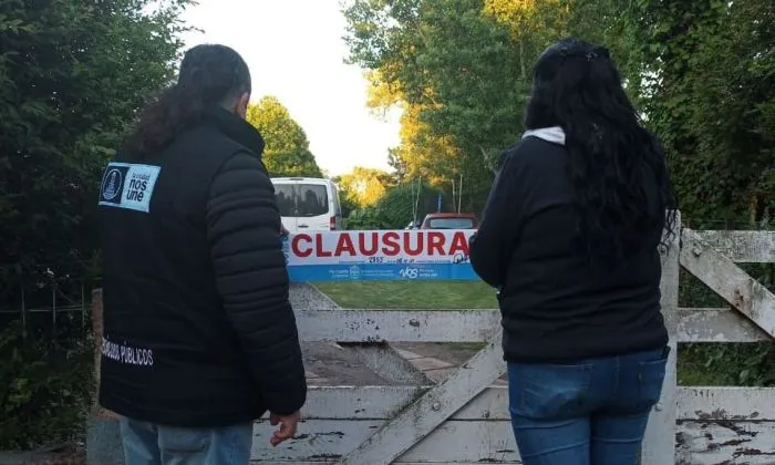 208351_1762605357_744