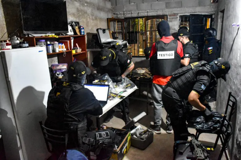 WhatsApp-Image-2025-10-16-at-11.17.42-AM-1-768x512